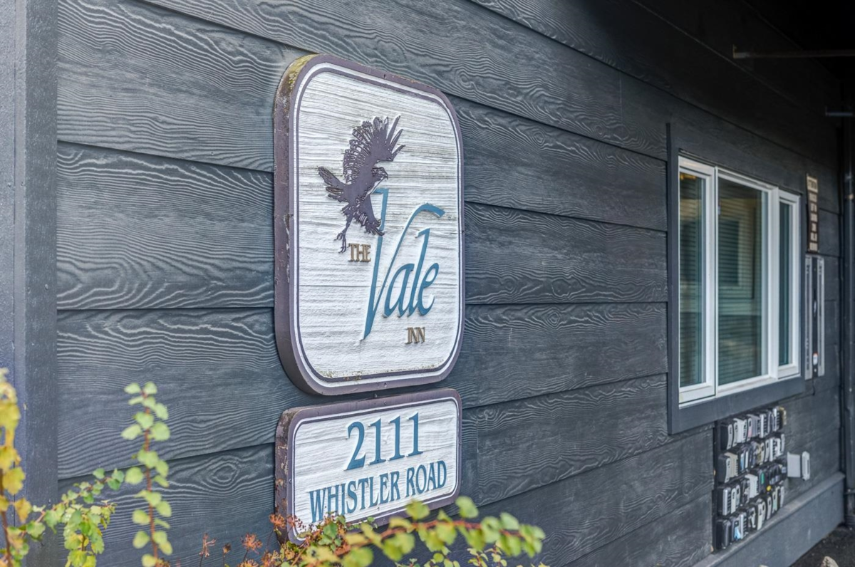 Powder Room Photo of 318 2111 Whistler Road, Whistler, BC