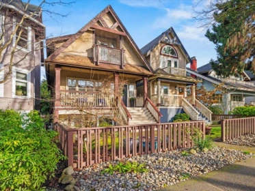 143 W 13th Avenue, Vancouver, BC