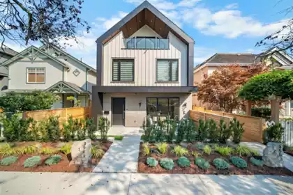 1 3563 E 25th Avenue, Vancouver, BC, Renfrew Heights — 3 bed half duplex for sale