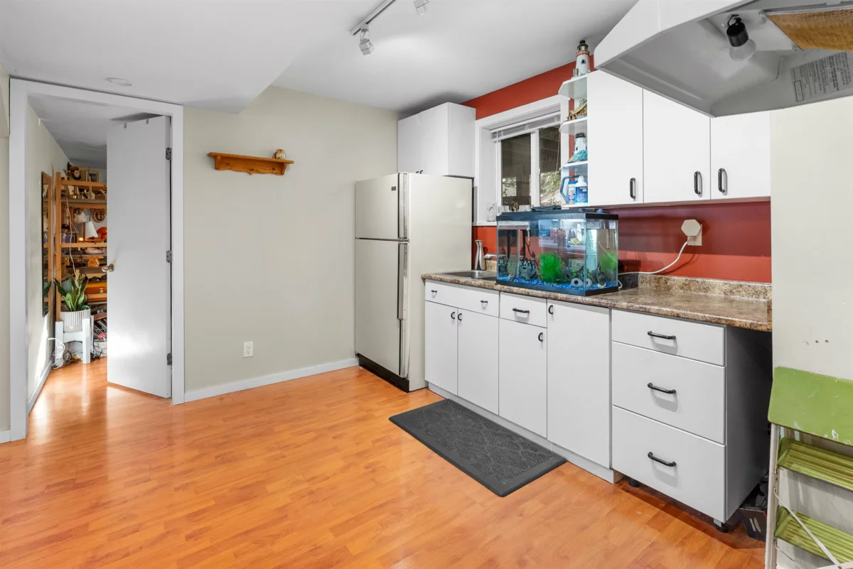 Basement Recreation Room Photo of 20754 39a Avenue, Langley, BC