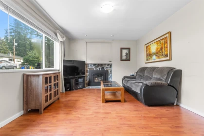 Entry Foyer Photo of 20754 39a Avenue, Langley, BC