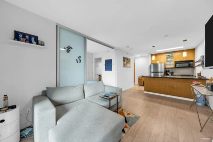 1001 989 Richards Street, Vancouver, BC, Vancouver — Apartment/Condo for sale