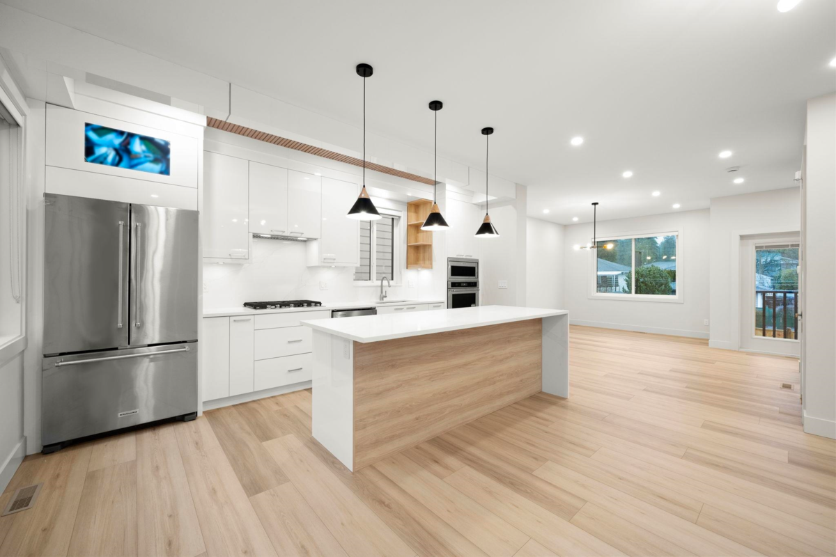 Dining Area Photo of 4 3881 Hurst Street, Burnaby, BC