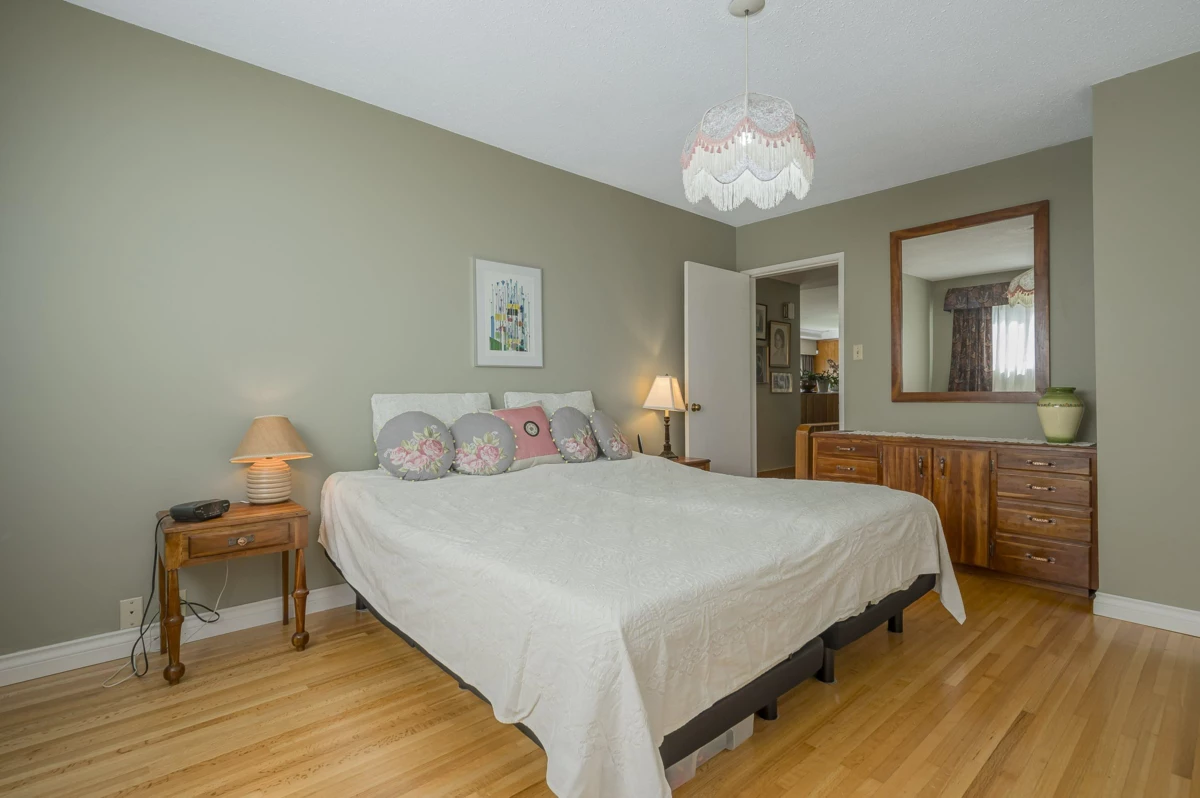 Guest Bathroom Photo of 13128 Coulthard Road, Surrey, BC