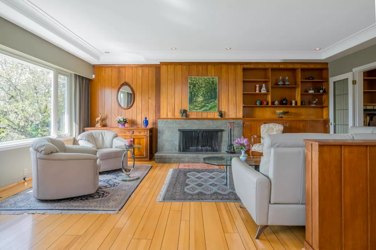 Kitchen Photo of 13128 Coulthard Road, Surrey, BC