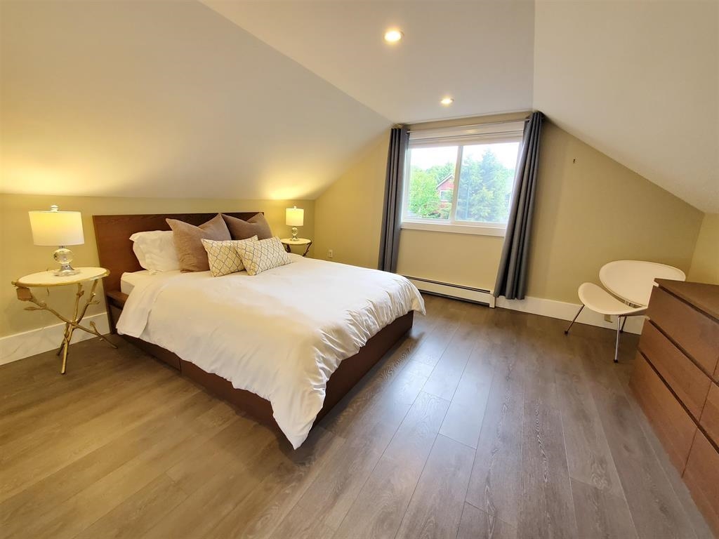 Hot Tub / Spa Photo of 195 W 12 Avenue, Vancouver, BC