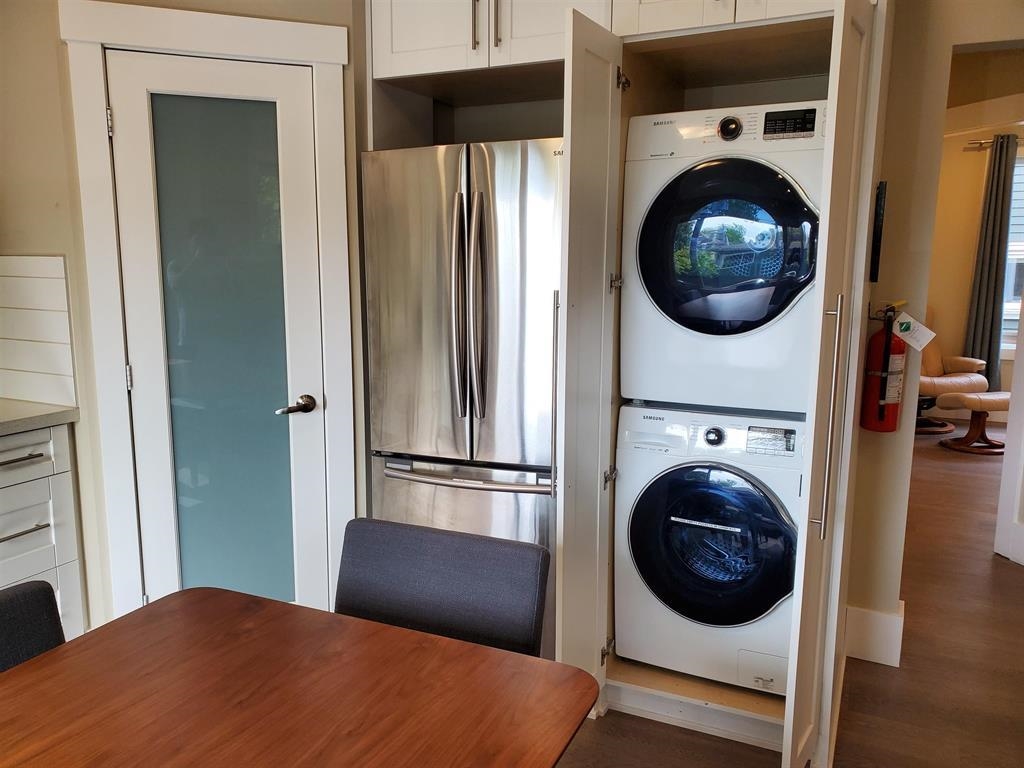 Outdoor Kitchen Photo of 195 W 12 Avenue, Vancouver, BC