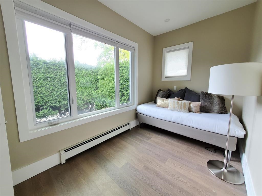 Outdoor Patio Photo of 195 W 12 Avenue, Vancouver, BC