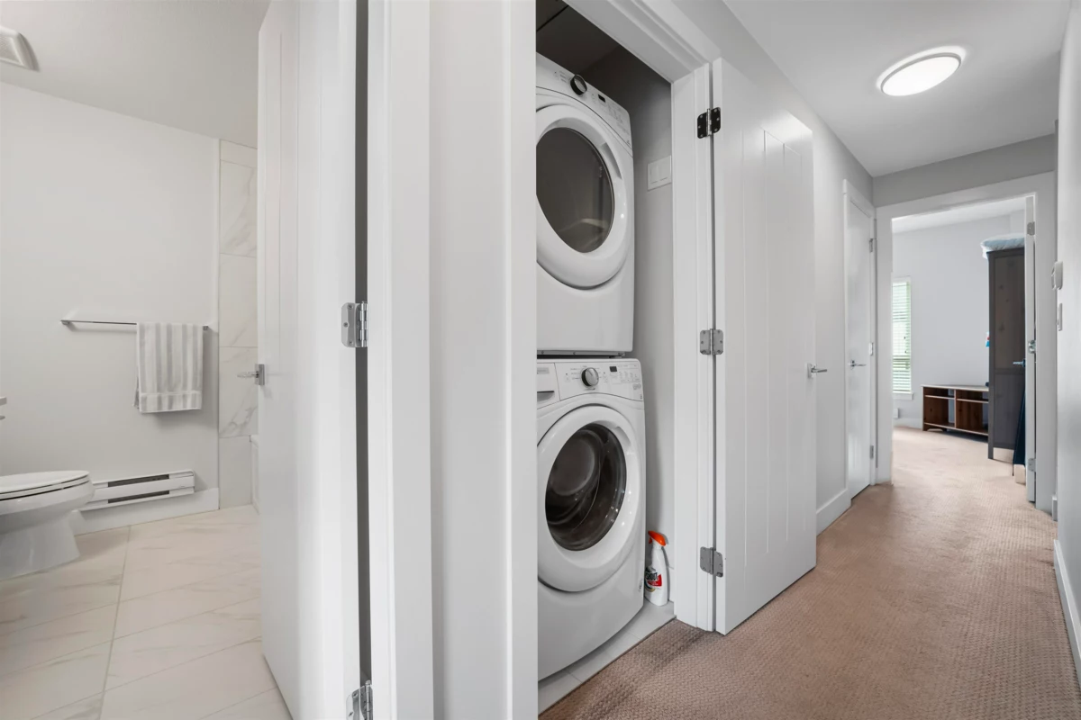 Basement Recreation Room Photo of 82 16336 23a Avenue, Surrey, BC