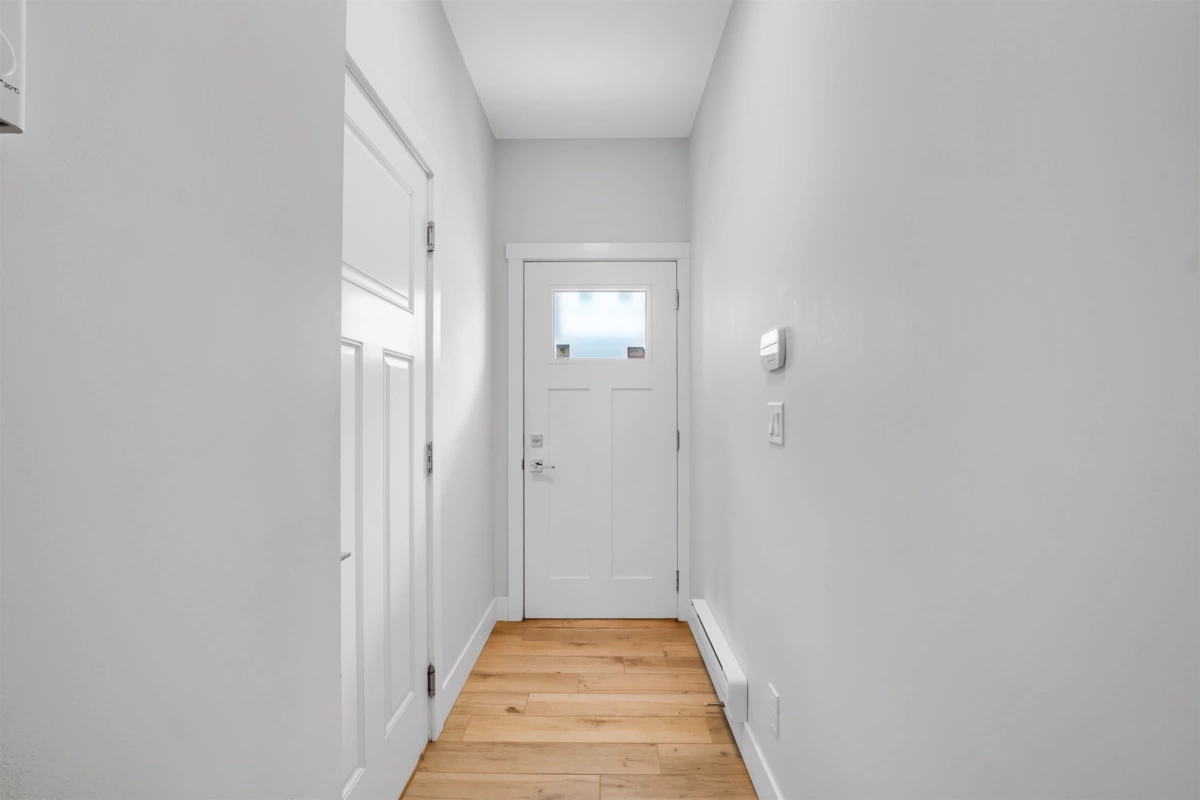 Garage Interior Photo of 82 16336 23a Avenue, Surrey, BC