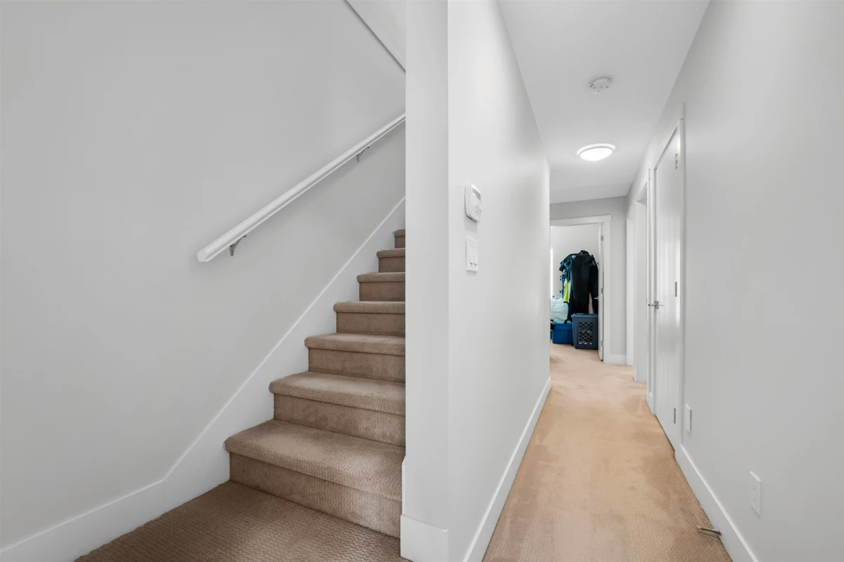 Laundry Room Photo of 82 16336 23a Avenue, Surrey, BC