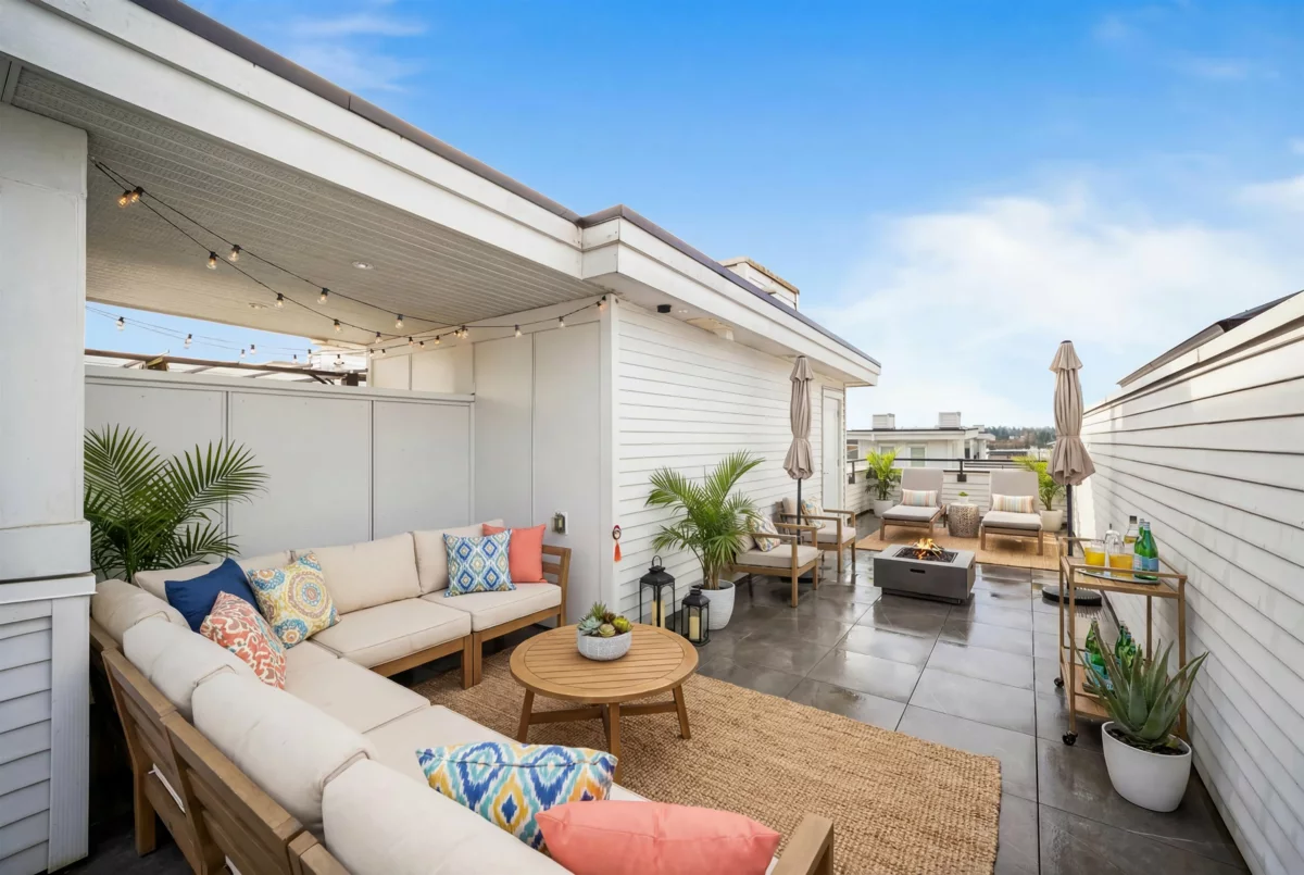 Mudroom Photo of 82 16336 23a Avenue, Surrey, BC