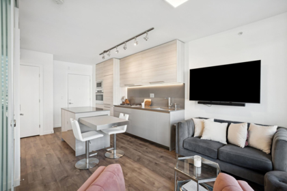 802 4488 Juneau Street, Burnaby, BC