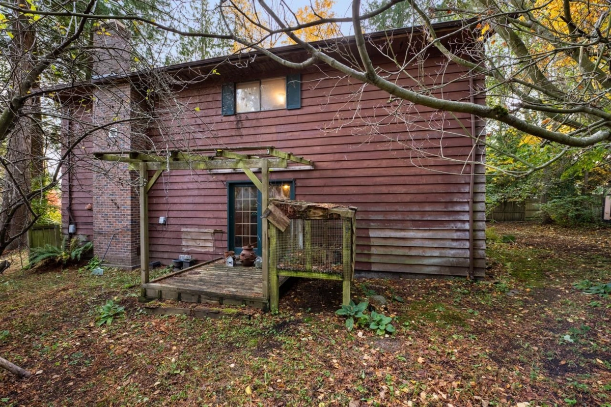 Aerial View of 13317 15b Avenue, Surrey, BC