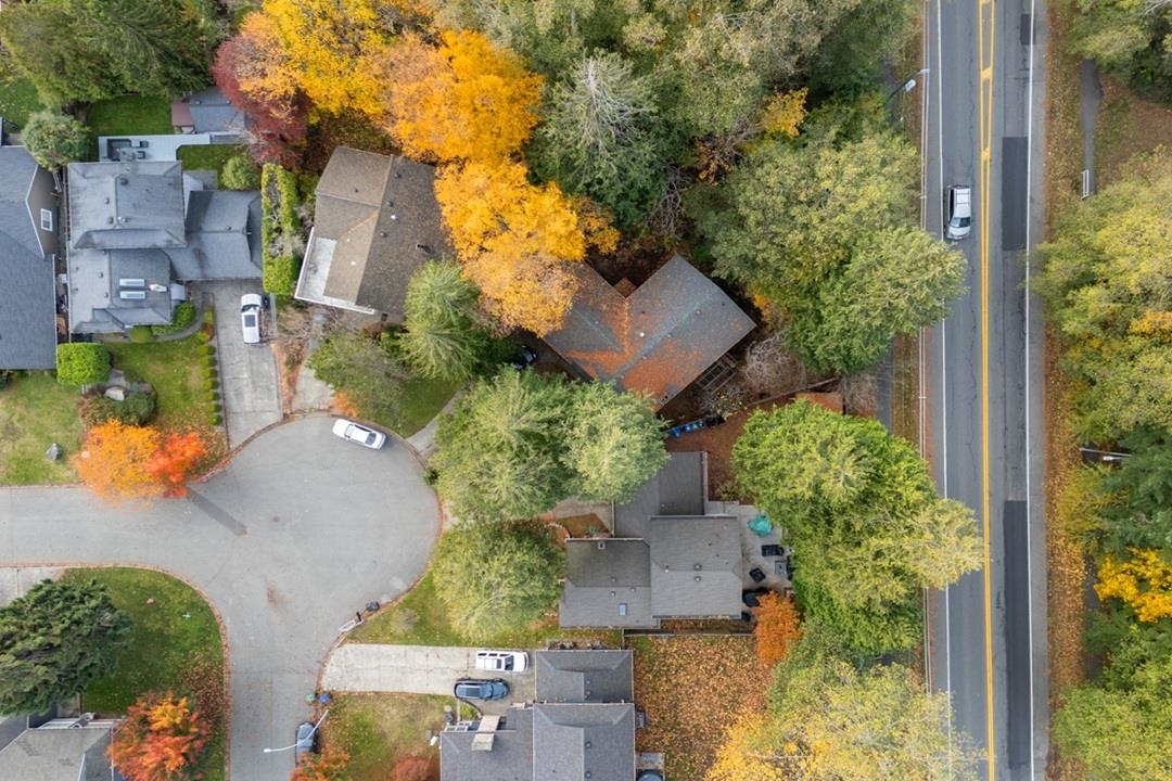 Dining Area Photo of 13317 15b Avenue, Surrey, BC