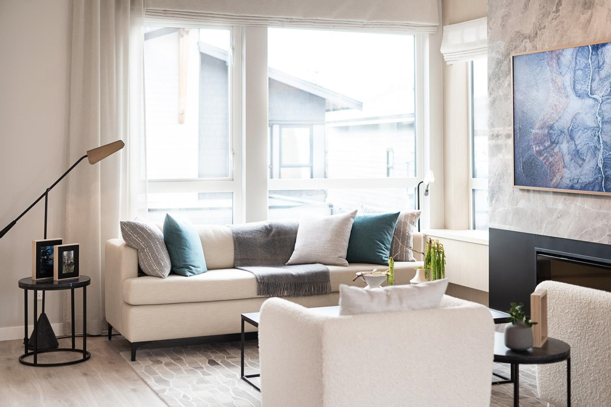 Living Room Photo of 41150 Gnarly Knoll Lane, Squamish, BC