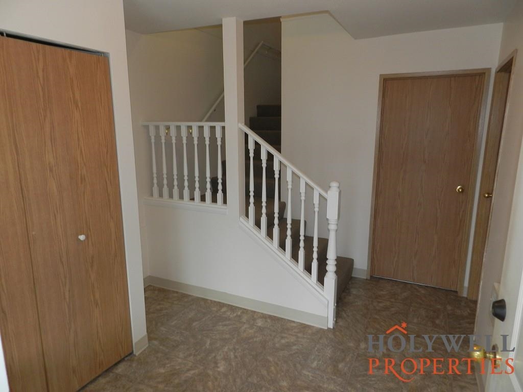 Living Room Photo of 15 765 School Road, Gibsons, BC