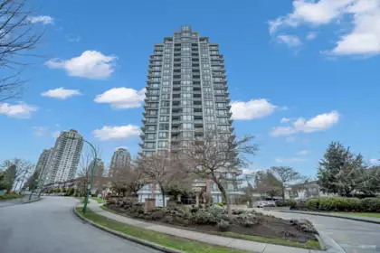 802 7325 Arcola Street, Burnaby, BC, Highgate — 1 bed apartment/condo for sale