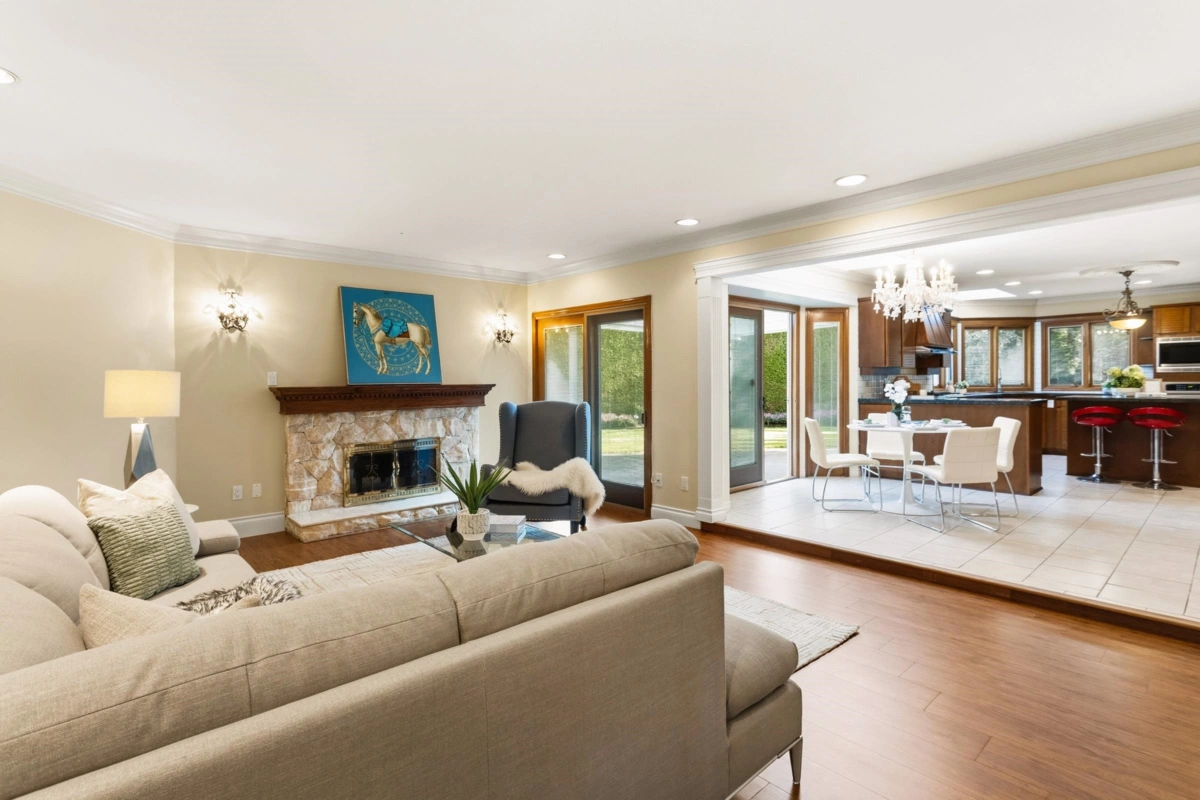 Kitchen Photo of 8480 Sunnywood Drive, Richmond, BC