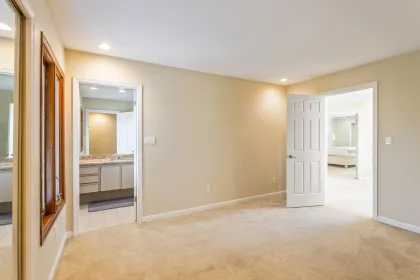 Hallway Photo of 8480 Sunnywood Drive, Richmond, BC