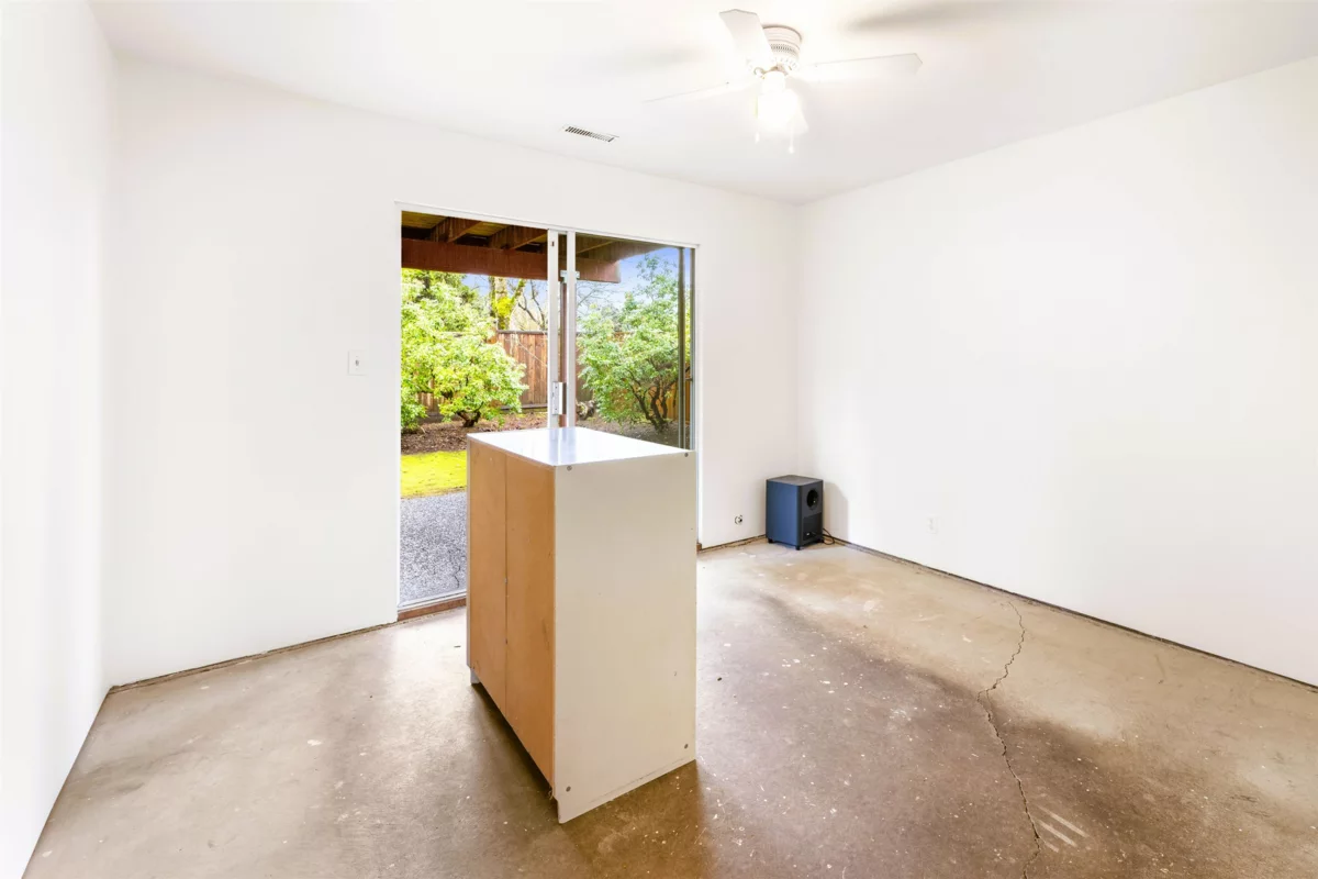 Front Yard Photo of 11077 154 Street, Surrey, BC