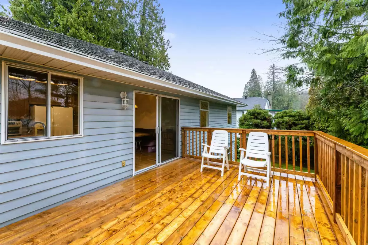 Hot Tub / Spa Photo of 11077 154 Street, Surrey, BC