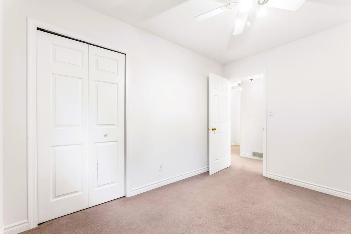 Laundry Room Photo of 11077 154 Street, Surrey, BC