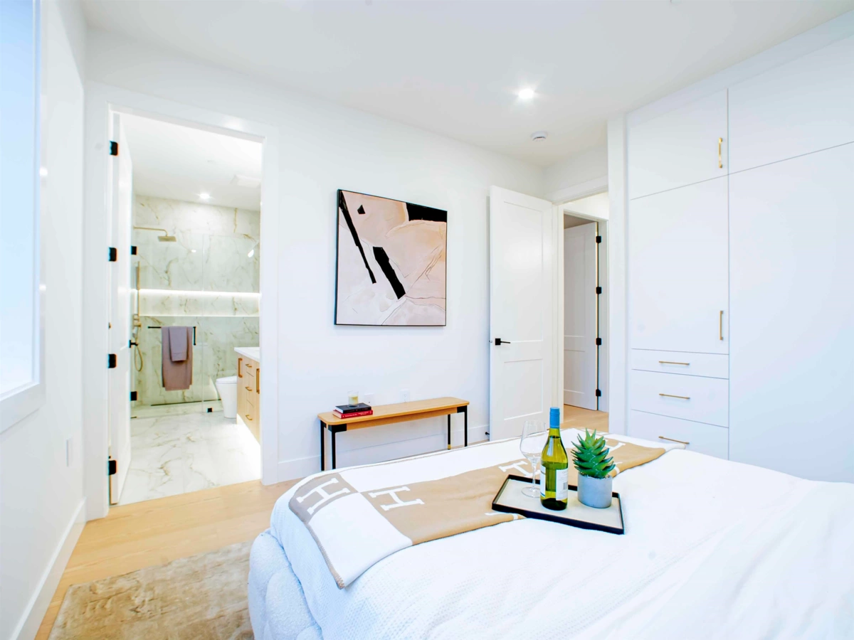 Bedroom 3 Photo of 2 2785 W 21 Avenue, Vancouver, BC