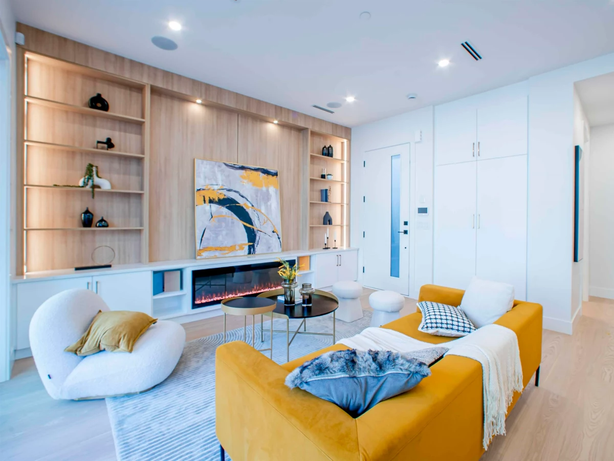 Dining Area Photo of 2 2785 W 21 Avenue, Vancouver, BC