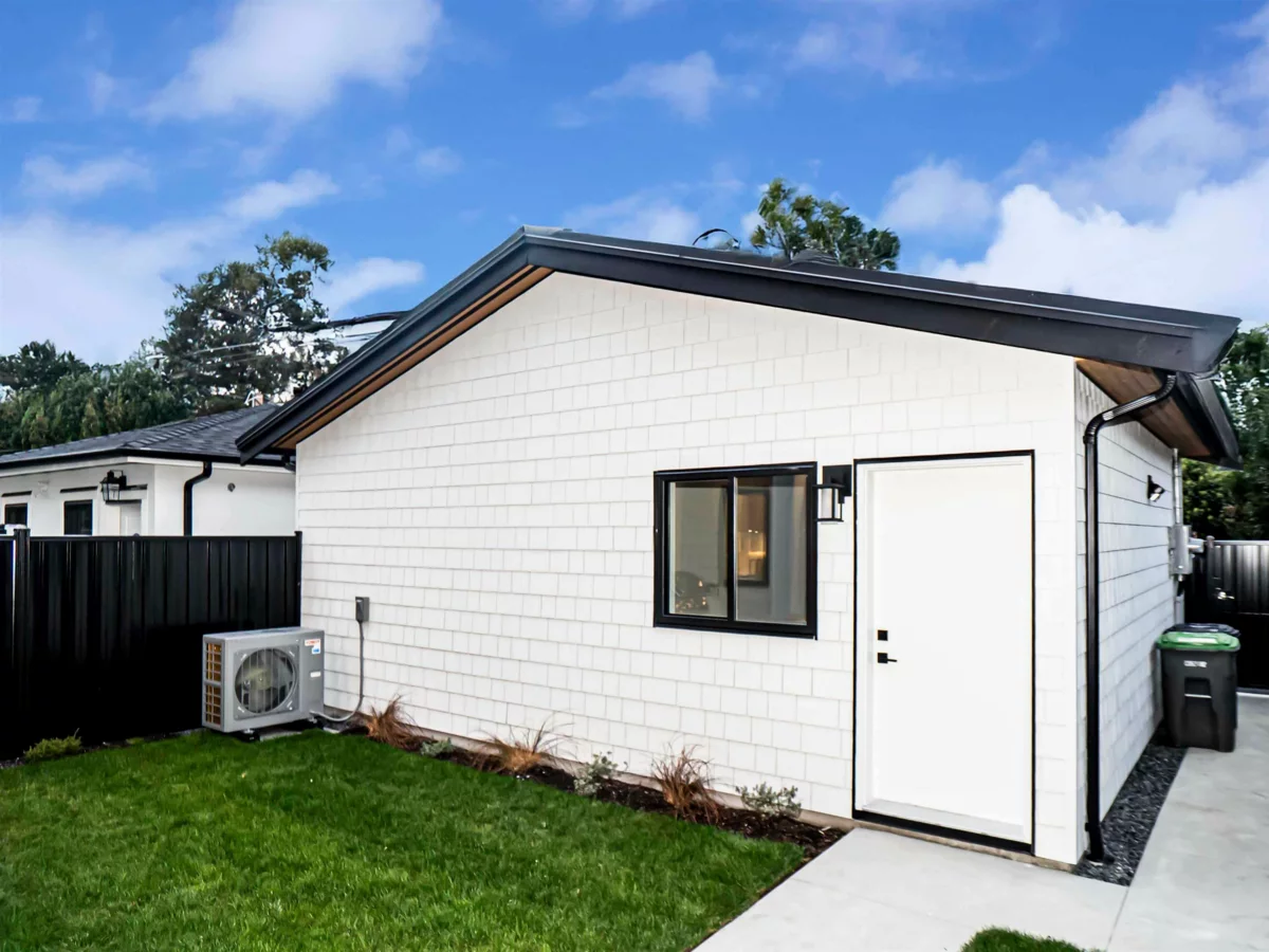 Garage Interior Photo of 2 2785 W 21 Avenue, Vancouver, BC