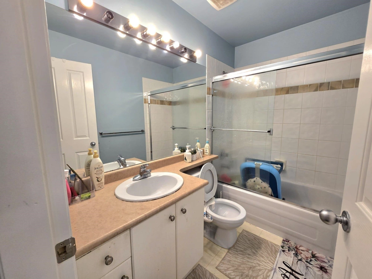 Bedroom 2 Photo of 53 8888 151 Street, Surrey, BC