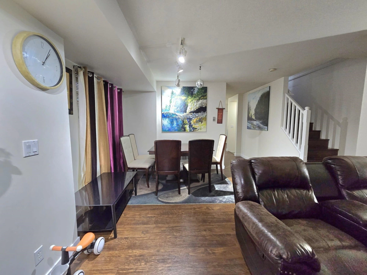 Kitchen Photo of 53 8888 151 Street, Surrey, BC