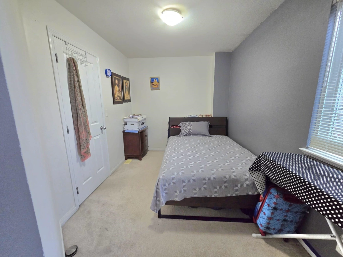 Primary Bathroom Photo of 53 8888 151 Street, Surrey, BC