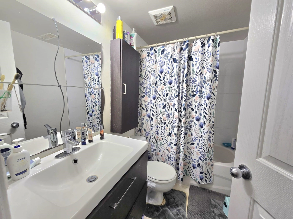 Walk-In Closet Photo of 53 8888 151 Street, Surrey, BC