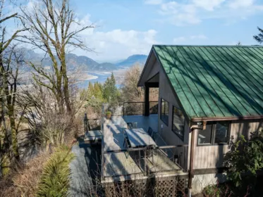 43595 Bracken Drive, Chilliwack, BC, Chilliwack — Single Family Residence for sale
