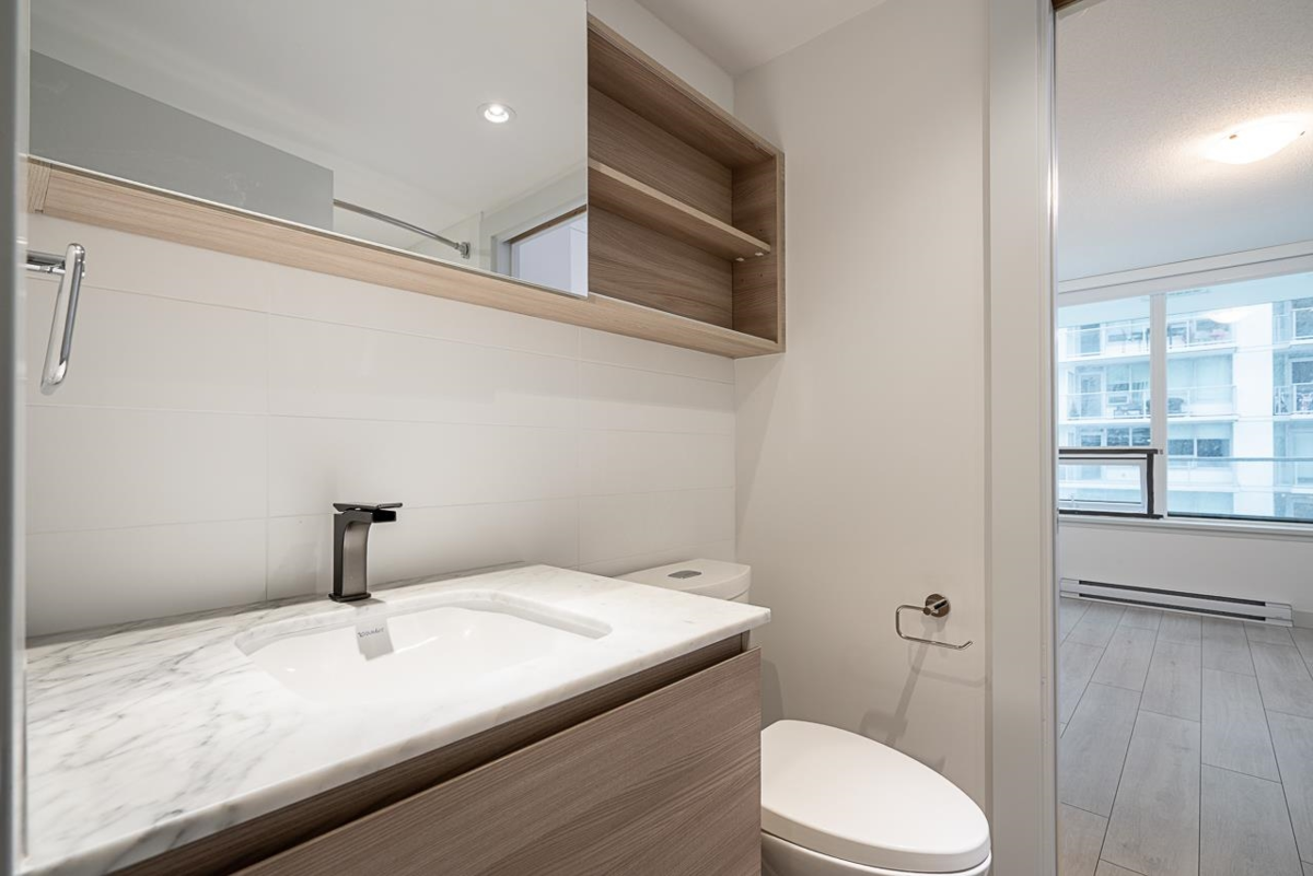 Guest Bathroom Photo of 1106 988 Quayside Drive, New Westminster, BC