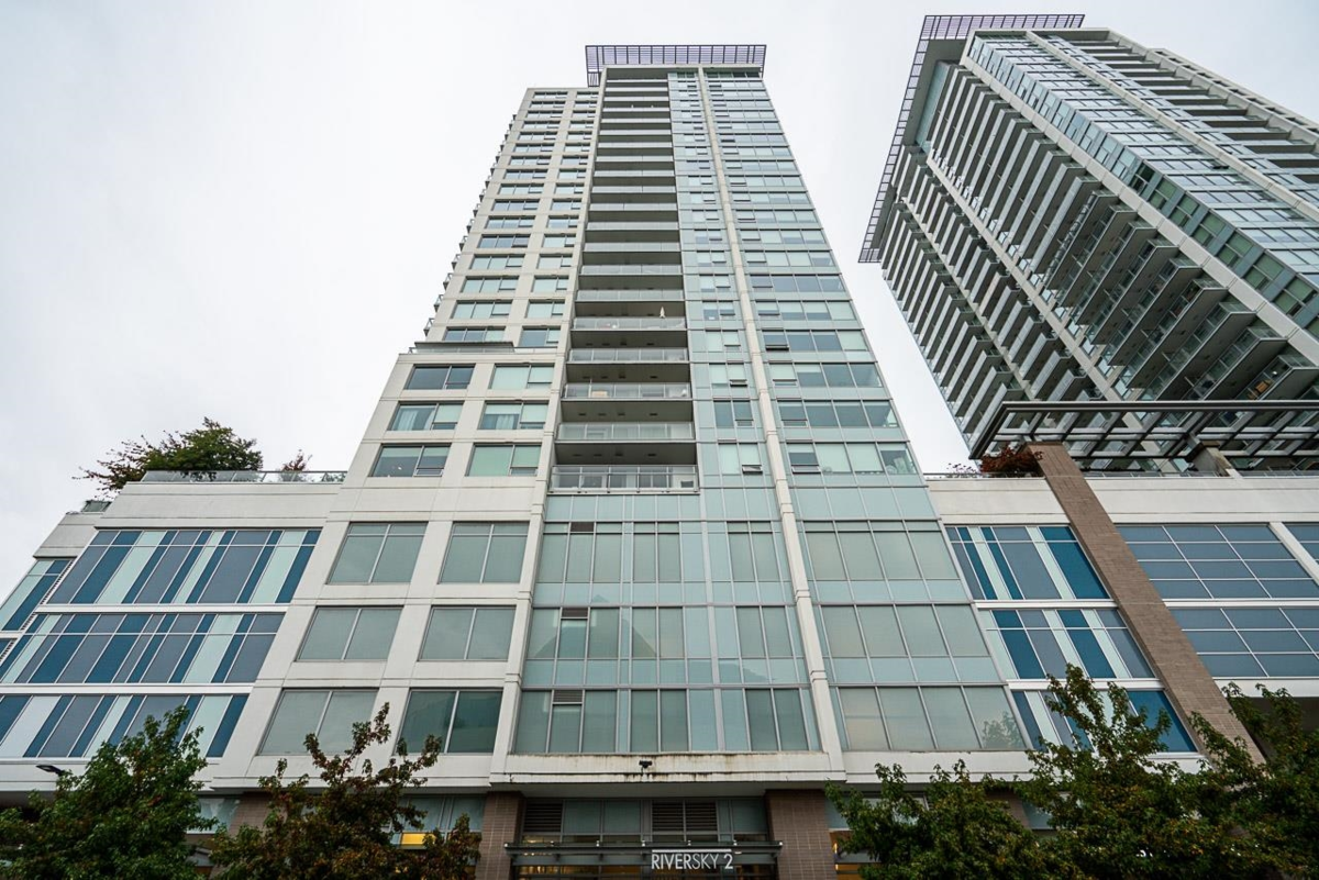 Hallway Photo of 1106 988 Quayside Drive, New Westminster, BC