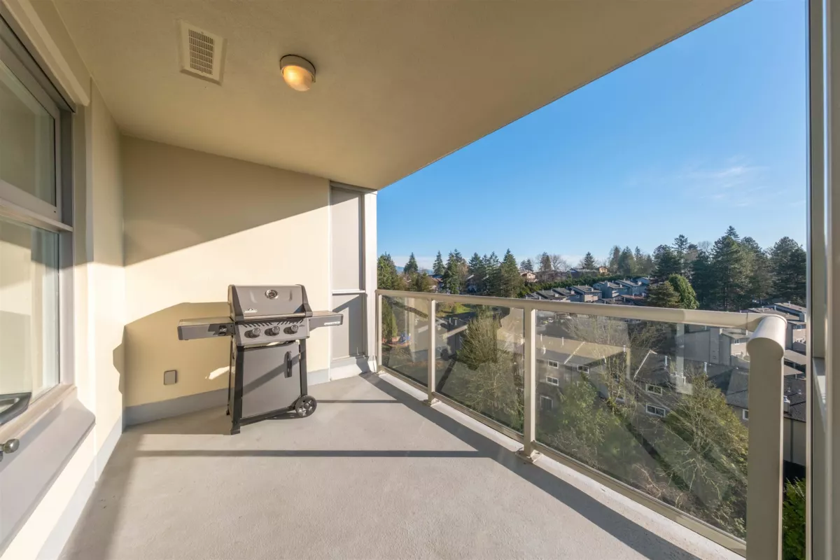 Primary Bedroom Photo of 1104 235 Guildford Way, Port Moody, BC
