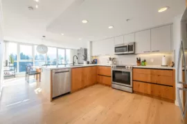 1104 235 Guildford Way, Port Moody, BC