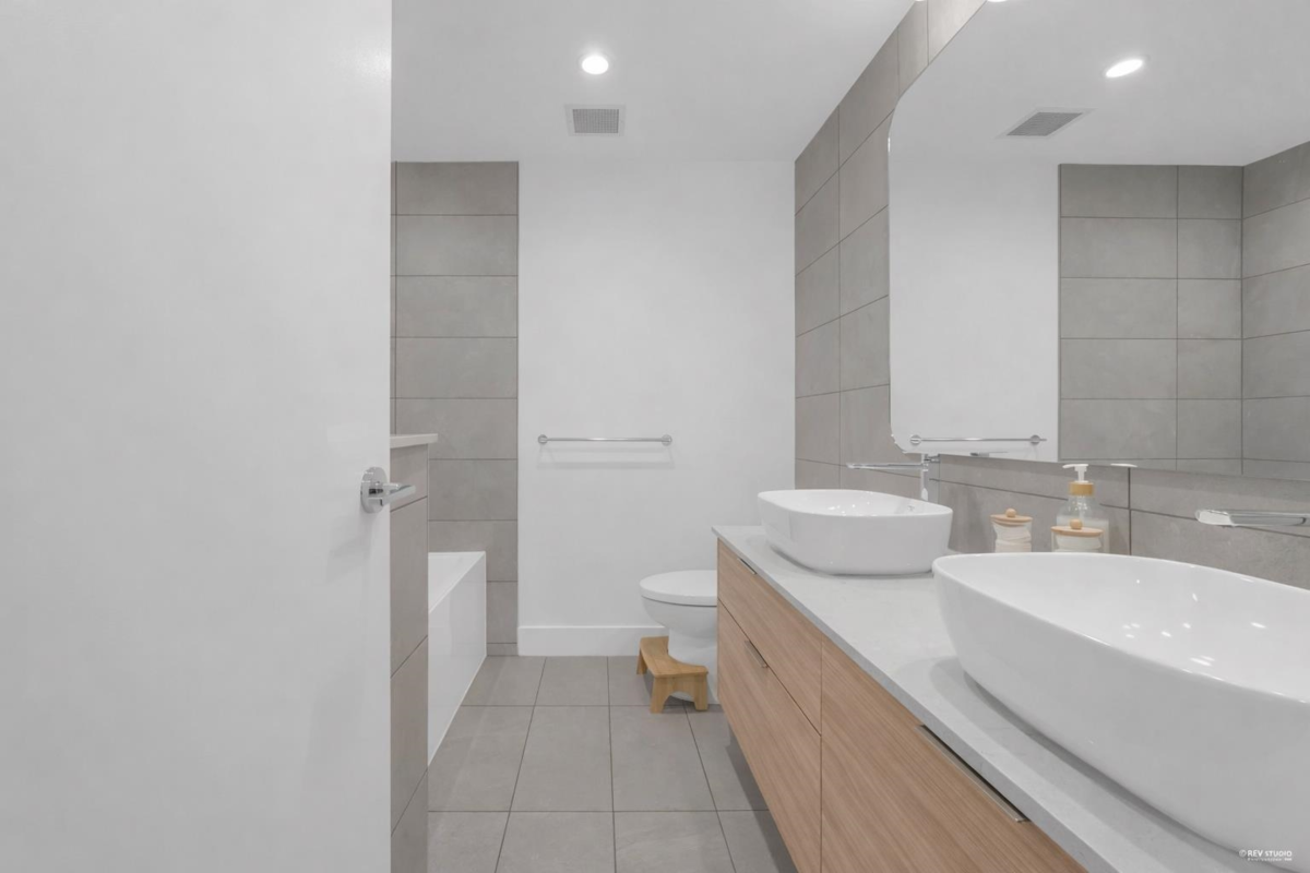 Bedroom 4 Photo of 1101 2325 Emery Court, North Vancouver, BC