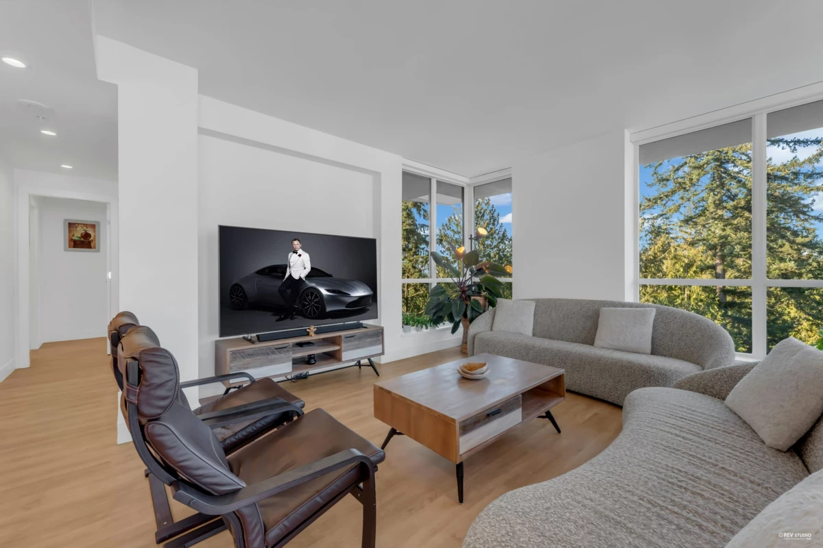 Breakfast Nook Photo of 1101 2325 Emery Court, North Vancouver, BC