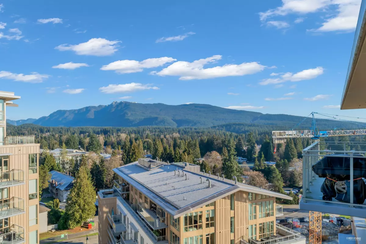 Dining Area Photo of 1101 2325 Emery Court, North Vancouver, BC