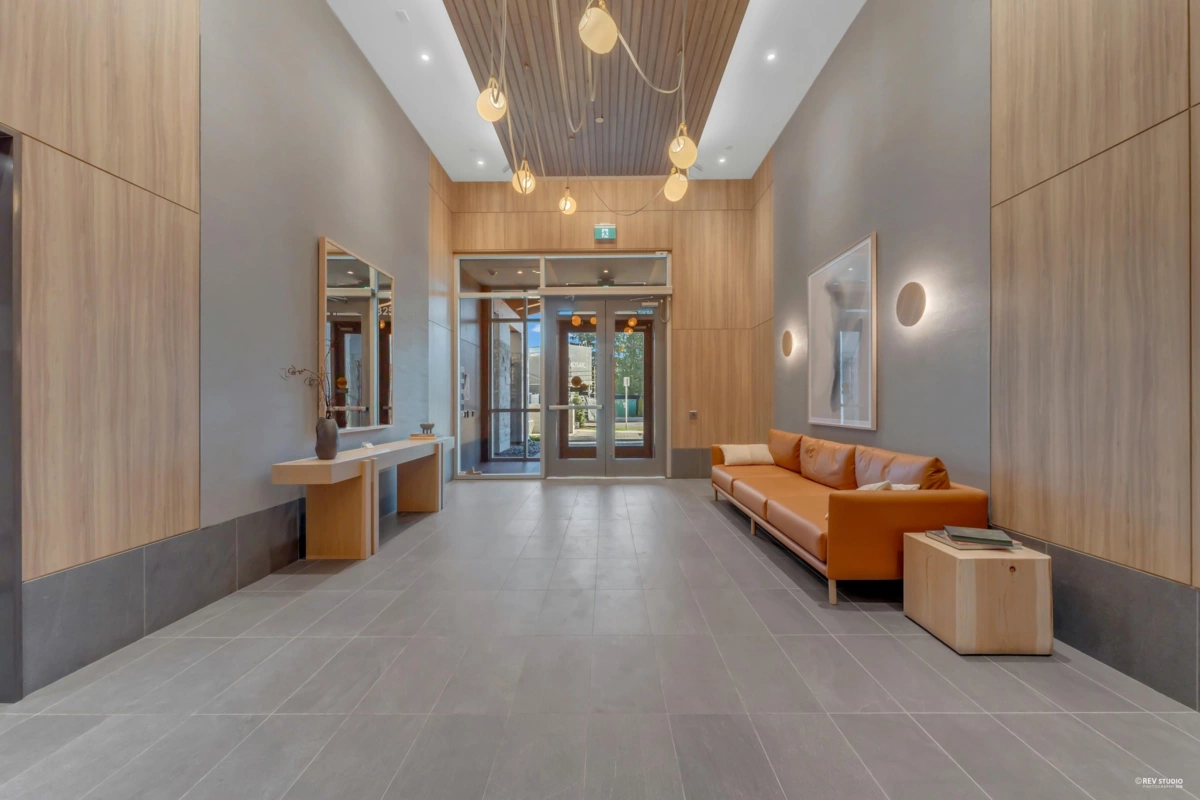 Entry Foyer Photo of 1101 2325 Emery Court, North Vancouver, BC