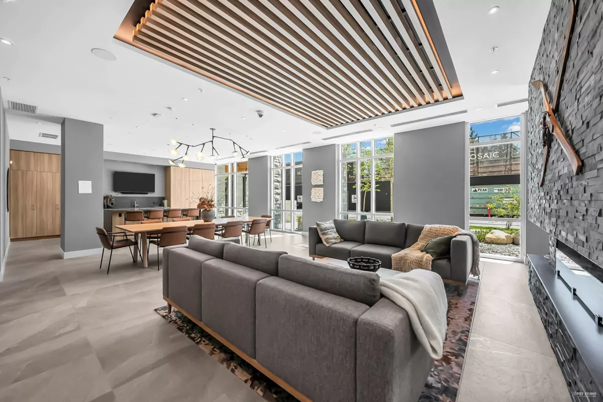 Outdoor Kitchen Photo of 1101 2325 Emery Court, North Vancouver, BC