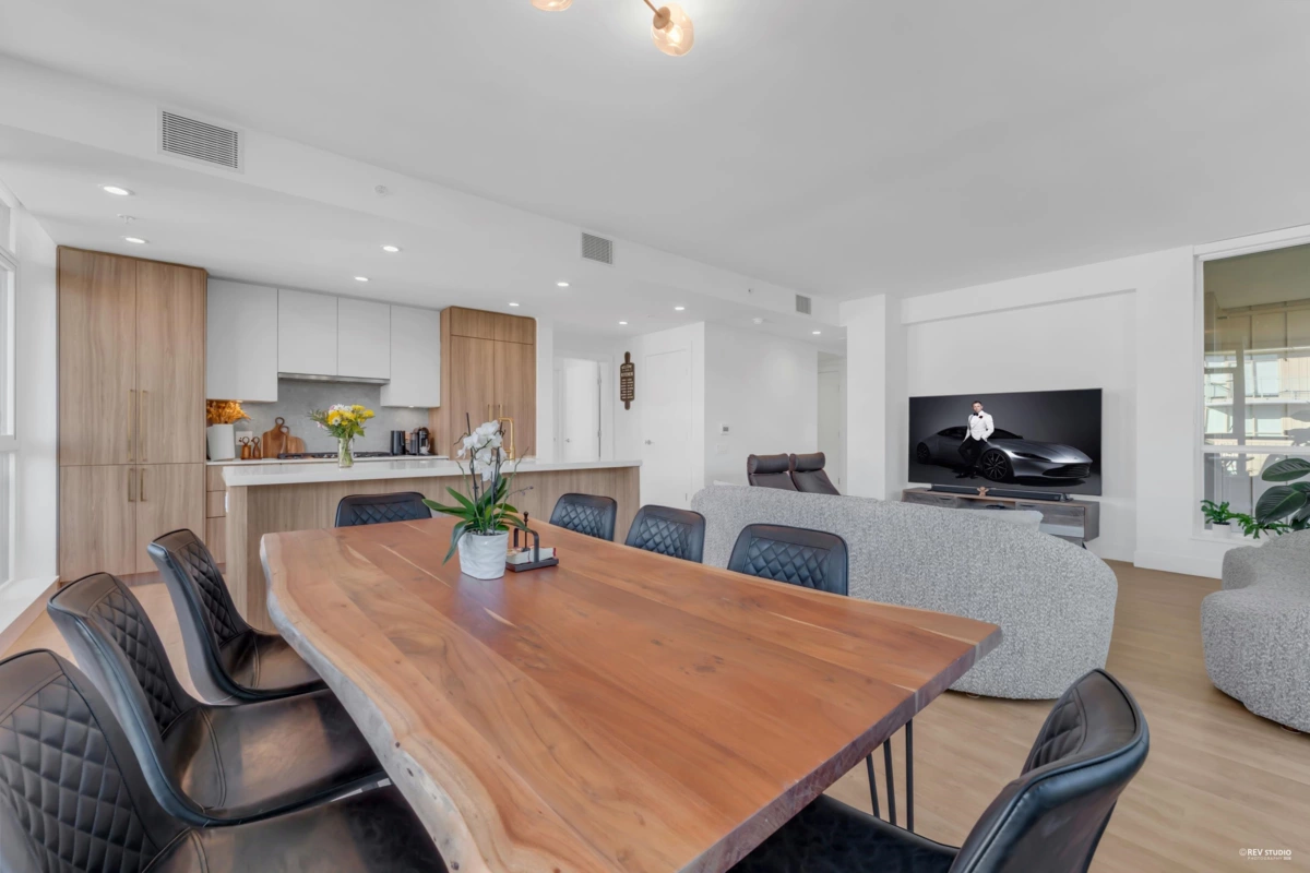 Pantry Photo of 1101 2325 Emery Court, North Vancouver, BC