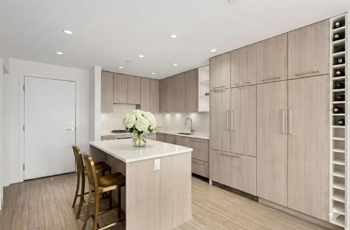 Dining Area Photo of 208 707 E 3rd Street, North Vancouver, BC