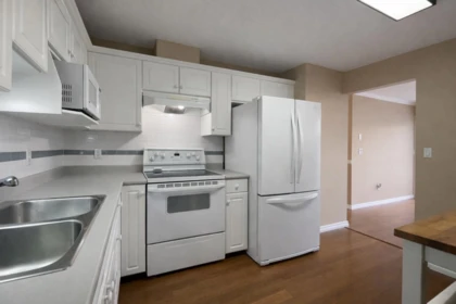 Kitchen Island Photo of 314 33150 4th Avenue, Mission, BC