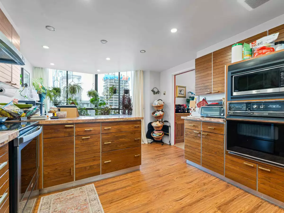 Office / Den Photo of 1601 738 Broughton Street, Vancouver, BC