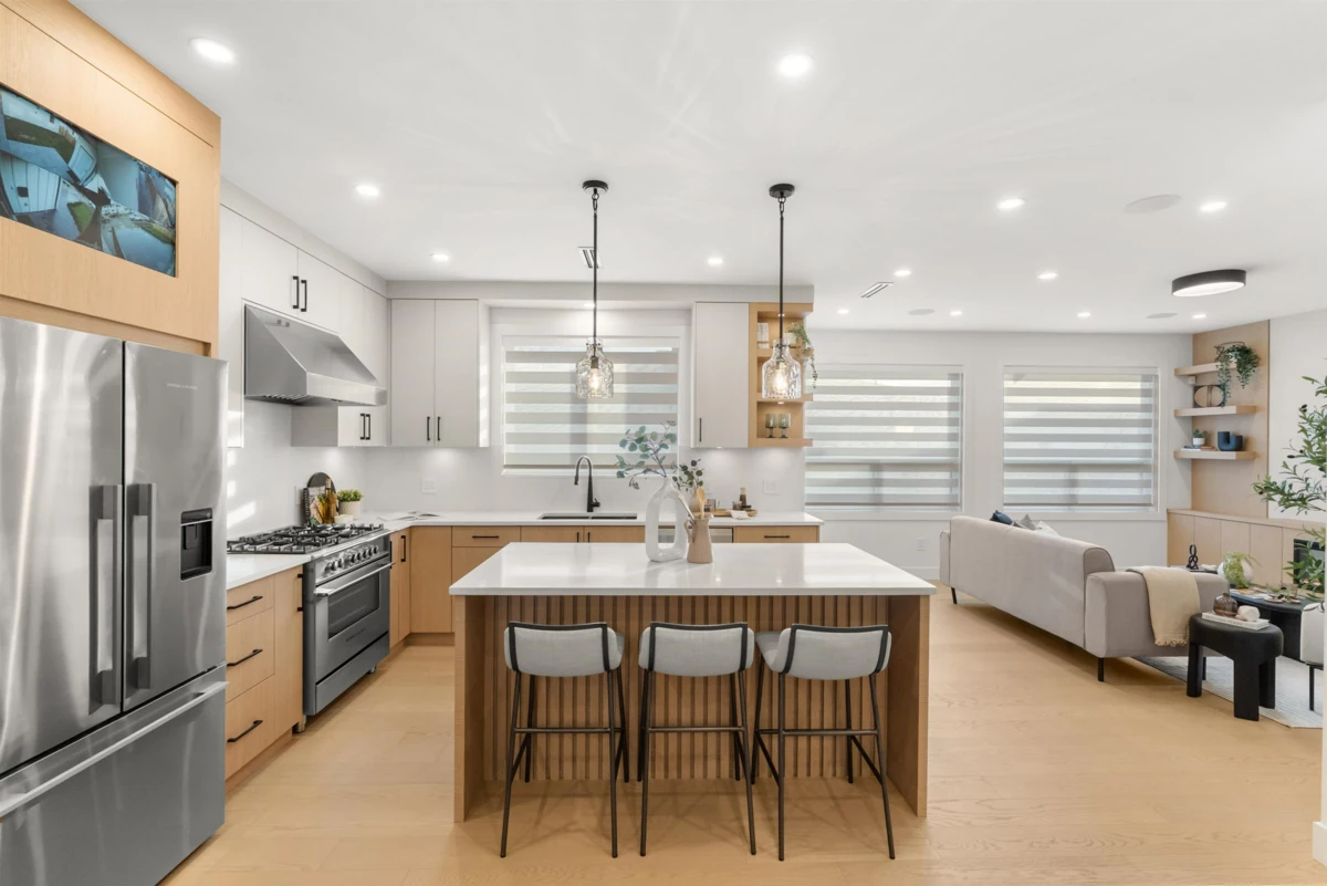 Dining Area Photo of 4816 42a Avenue, Ladner, BC