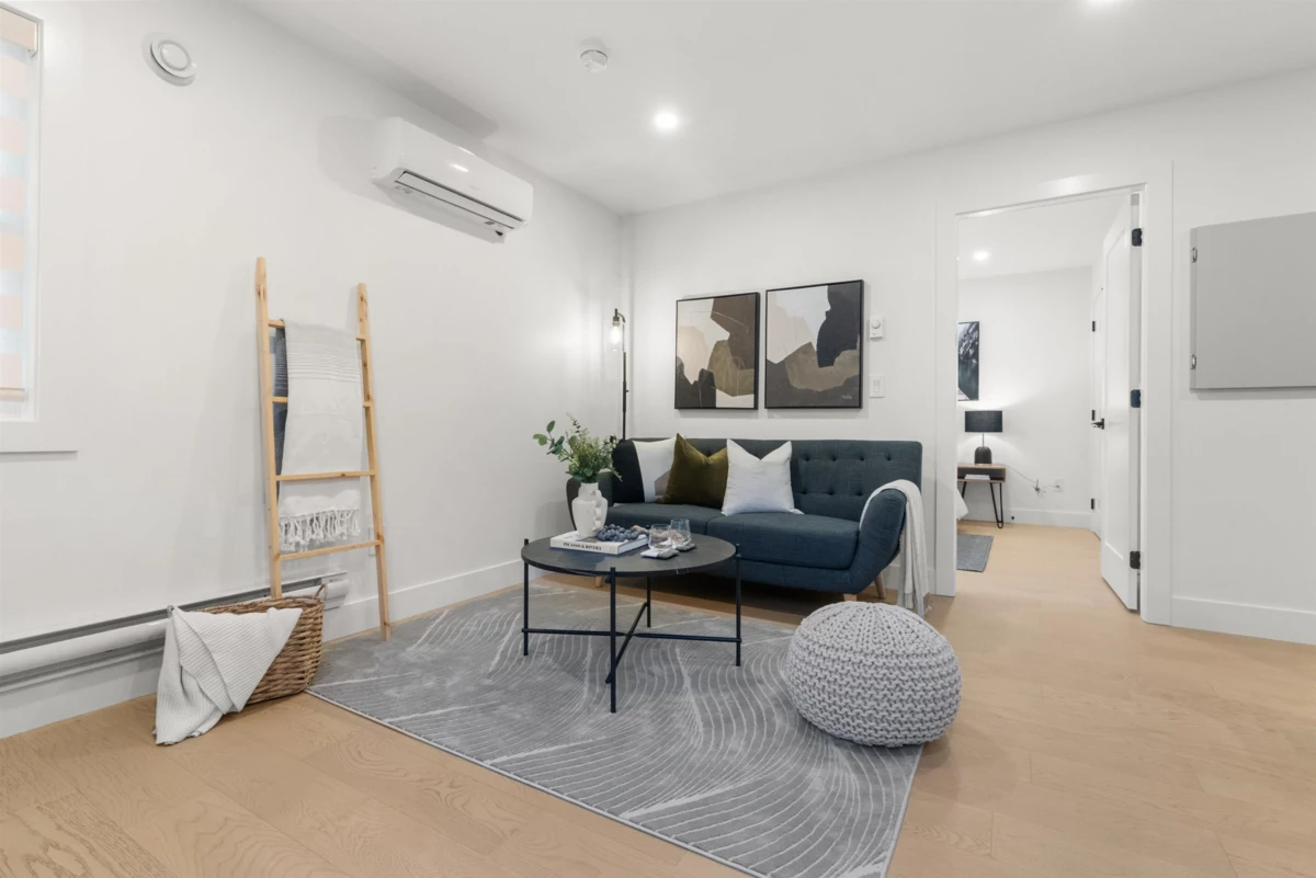 Laundry Room Photo of 4816 42a Avenue, Ladner, BC